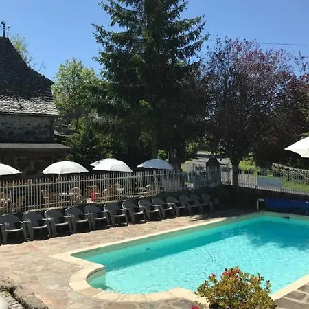 Mobil Confortable Avec Terrasse Pour 4 Personnes - Api-1-52-583 Argences-en-Aubrac