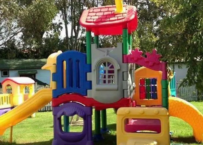 Mobil Confortable Avec Terrasse Pour 4 Personnes - Api-1-52-583 Camping *